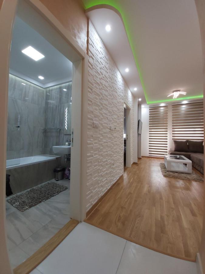 Apartman Elegance Free Garage Нови-Сад Экстерьер фото